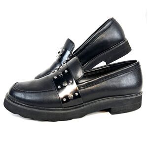 Simply Vera Wang | Black Loafers | Size 7 Med